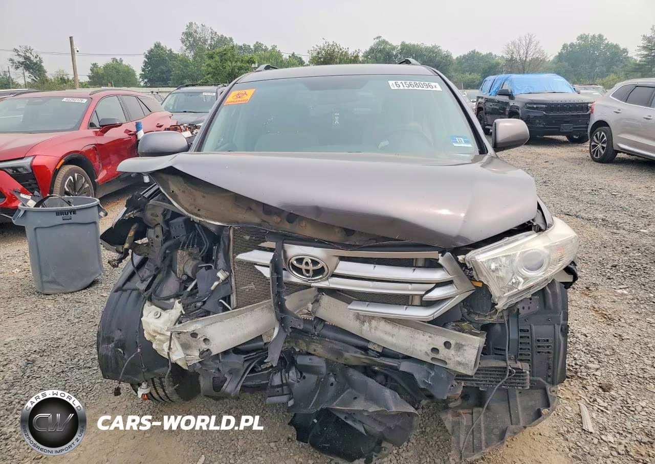 2011 Toyota Highlander Base VIN:5TDBK3EH5BS056633 - 5