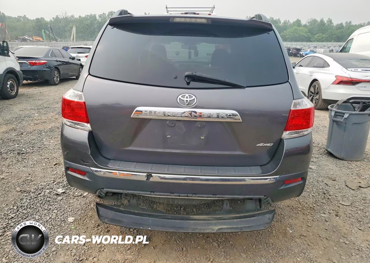 2011 Toyota Highlander Base VIN:5TDBK3EH5BS056633 - 6