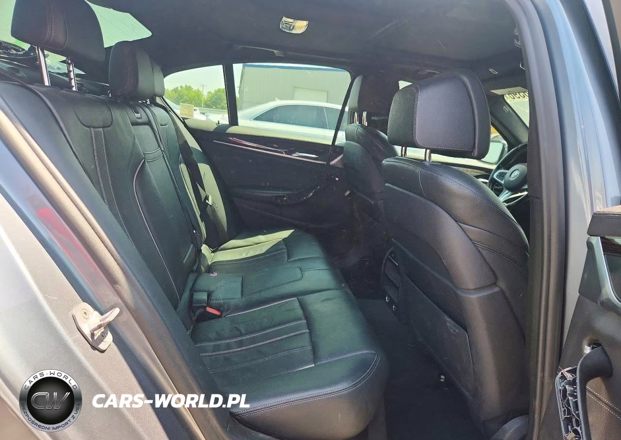 2018 BMW 530 Xi VIN:WBAJA7C5XJWA74543 - 10