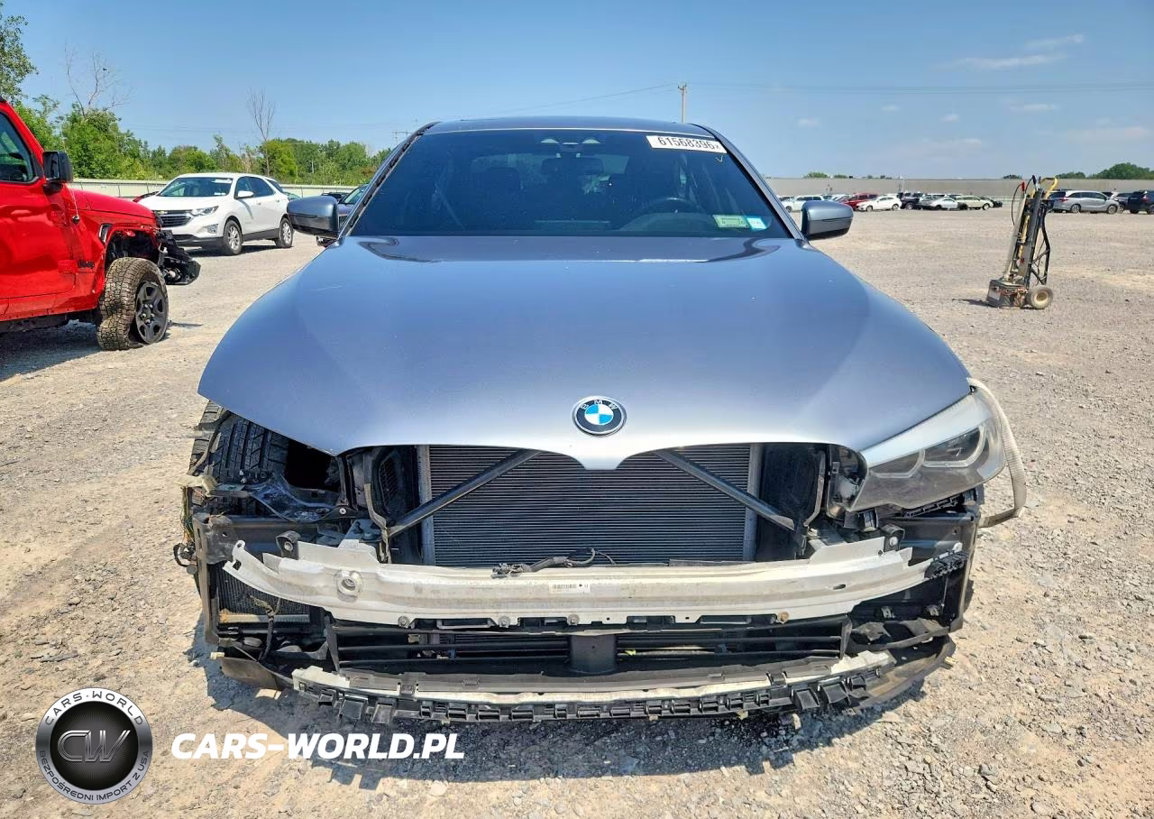2018 BMW 530 Xi VIN:WBAJA7C5XJWA74543 - 5