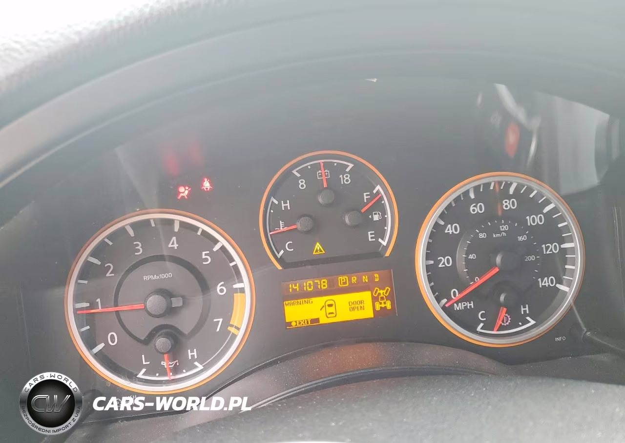 2015 Nissan Armada Sv VIN:5N1BA0NC6FN623056 - 9