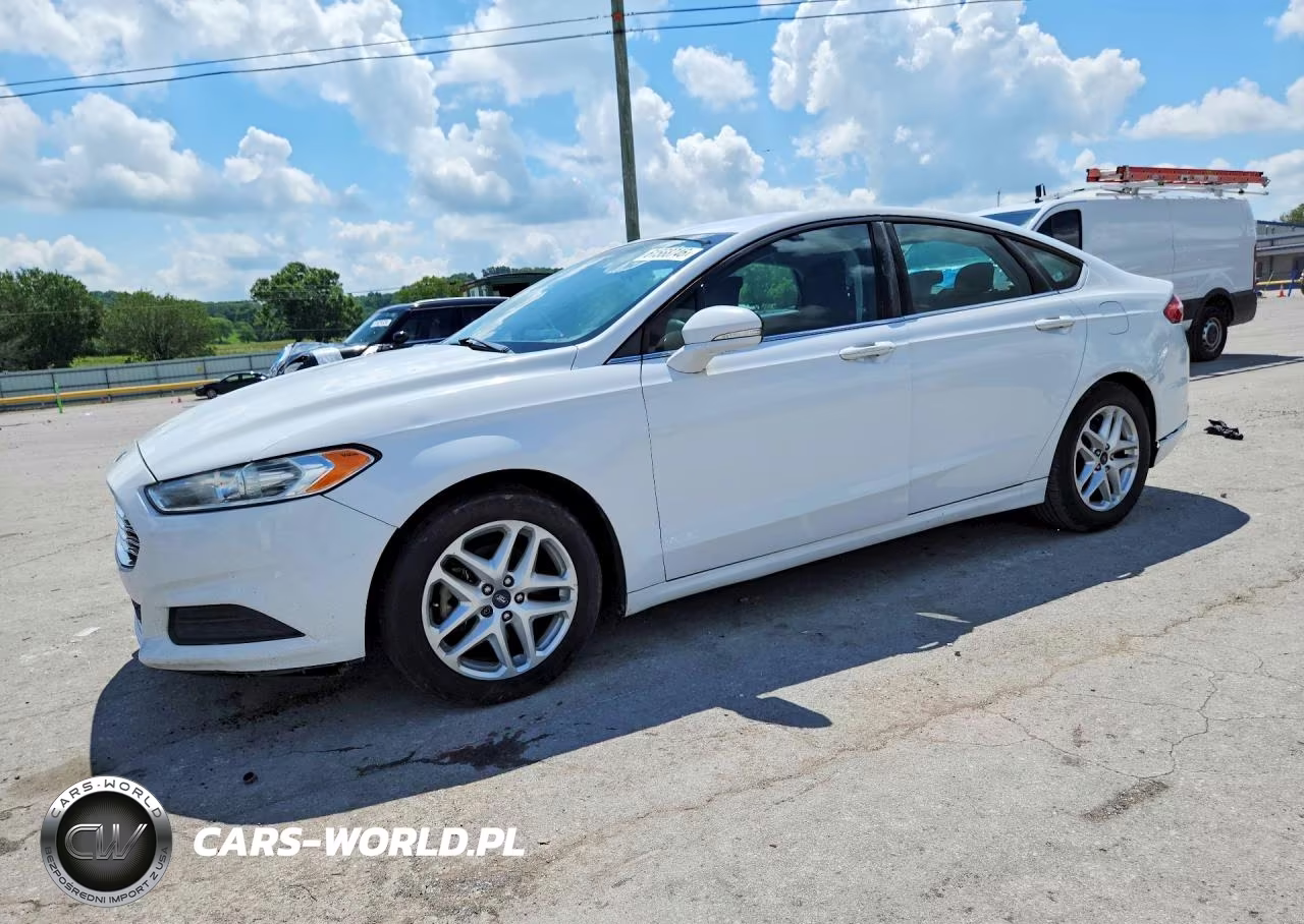 2014 Ford Fusion Se – zdjęcie 1 z 12