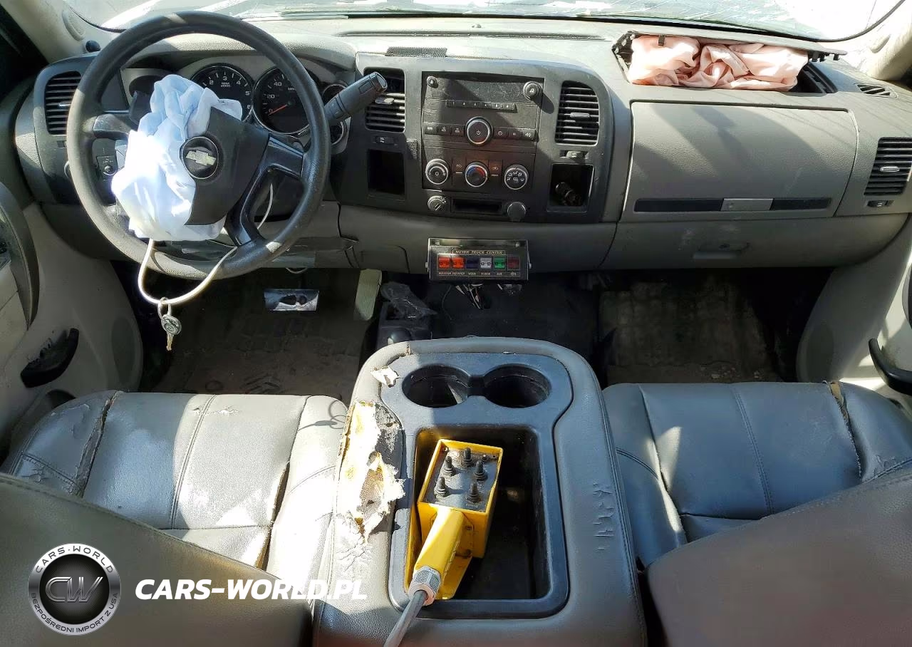 2014 Chevrolet Silverado K3500 VIN:1GB4KZCGXEF117764 - 8