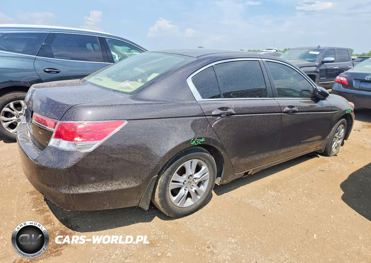 2011 Honda Accord Lxp VIN:1HGCP2F48BA048603 - 3