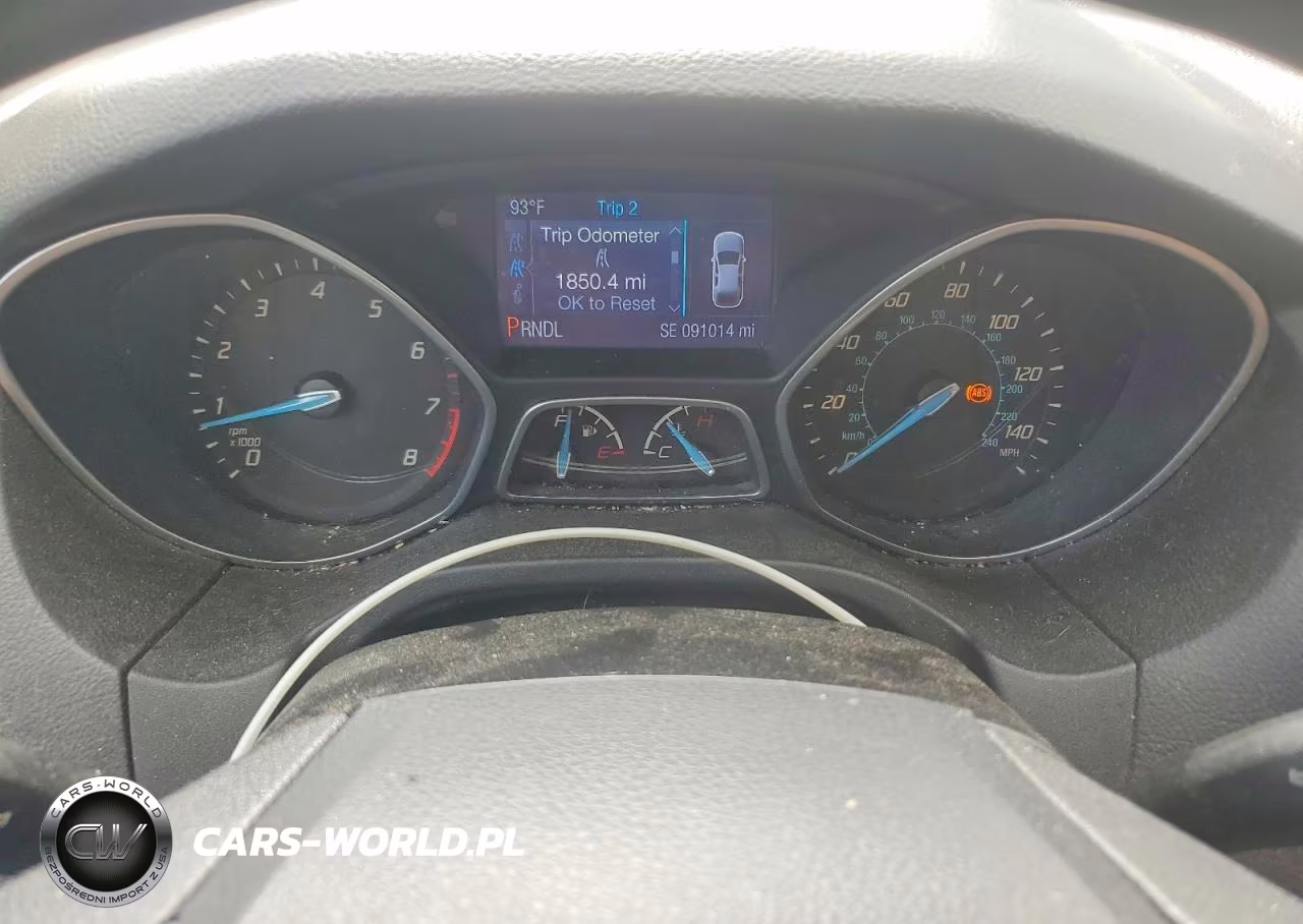 2014 Ford Focus Se VIN:1FADP3F21EL188241 - 9