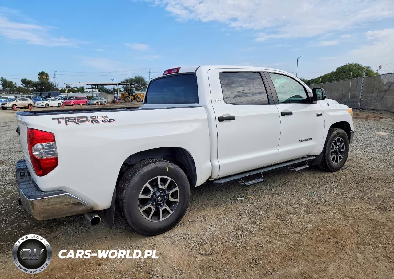 2017 Toyota Tundra Crewmax Sr5 VIN:5TFEY5F1XHX225864 - 3