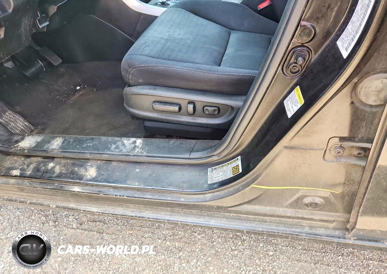 2015 Honda Accord Sport VIN:1HGCR2F59FA181248 - 12