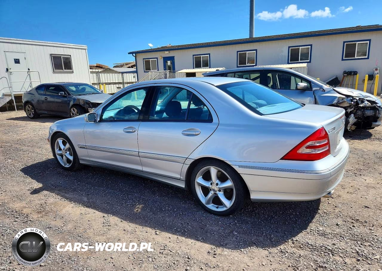 2004 Mercedes-Benz C 230K Sport Sedan VIN:WDBRF40J04F517581 - 2