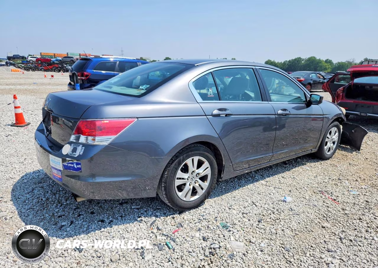 2010 Honda Accord Lxp VIN:1HGCP2F4XAA107567 - 3