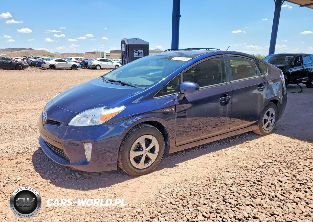 2015 Toyota Prius Two
