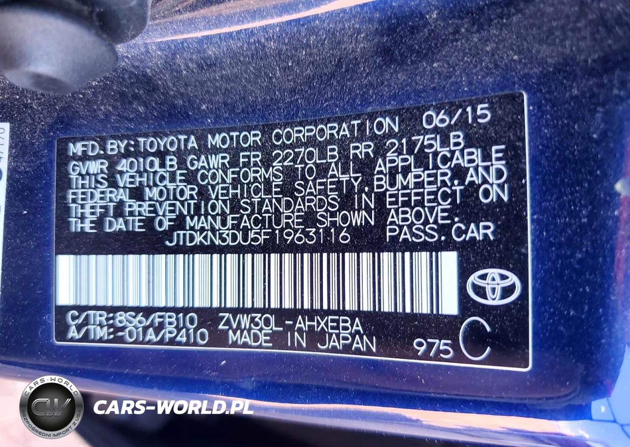 2015 Toyota Prius Two VIN:JTDKN3DU5F1963116 - 12