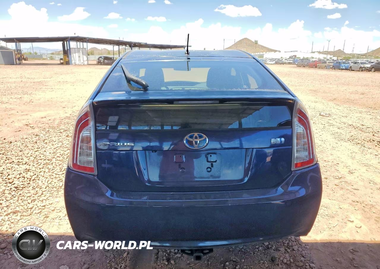 2015 Toyota Prius Two VIN:JTDKN3DU5F1963116 - 6