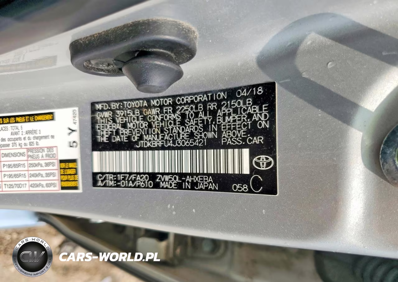 2018 Toyota Prius Two VIN:JTDKBRFU4J3065421 - 12