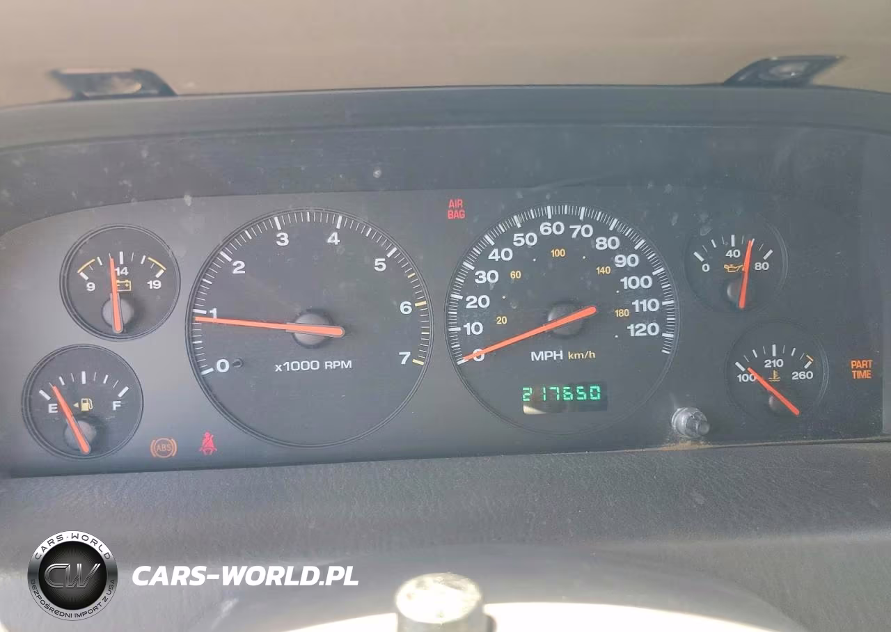 2000 Jeep Grand Cherokee Laredo VIN:1J4GW48S1YC195685 - 9