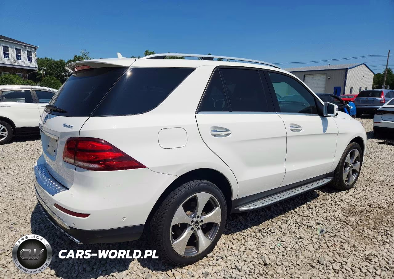 2018 Mercedes-Benz Gle 350 4Matic VIN:4JGDA5HBXJB199173 - 3