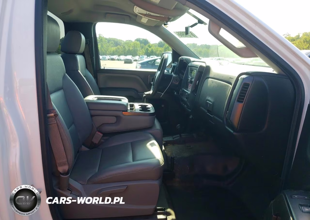 2015 Chevrolet Silverado K1500 VIN:1GCNKPEH6FZ261581 - 10