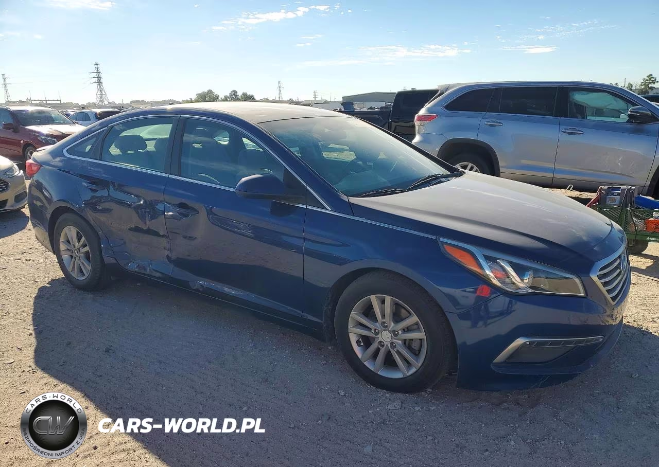 2015 Hyundai Sonata Se VIN:5NPE24AF5FH193610 - 4