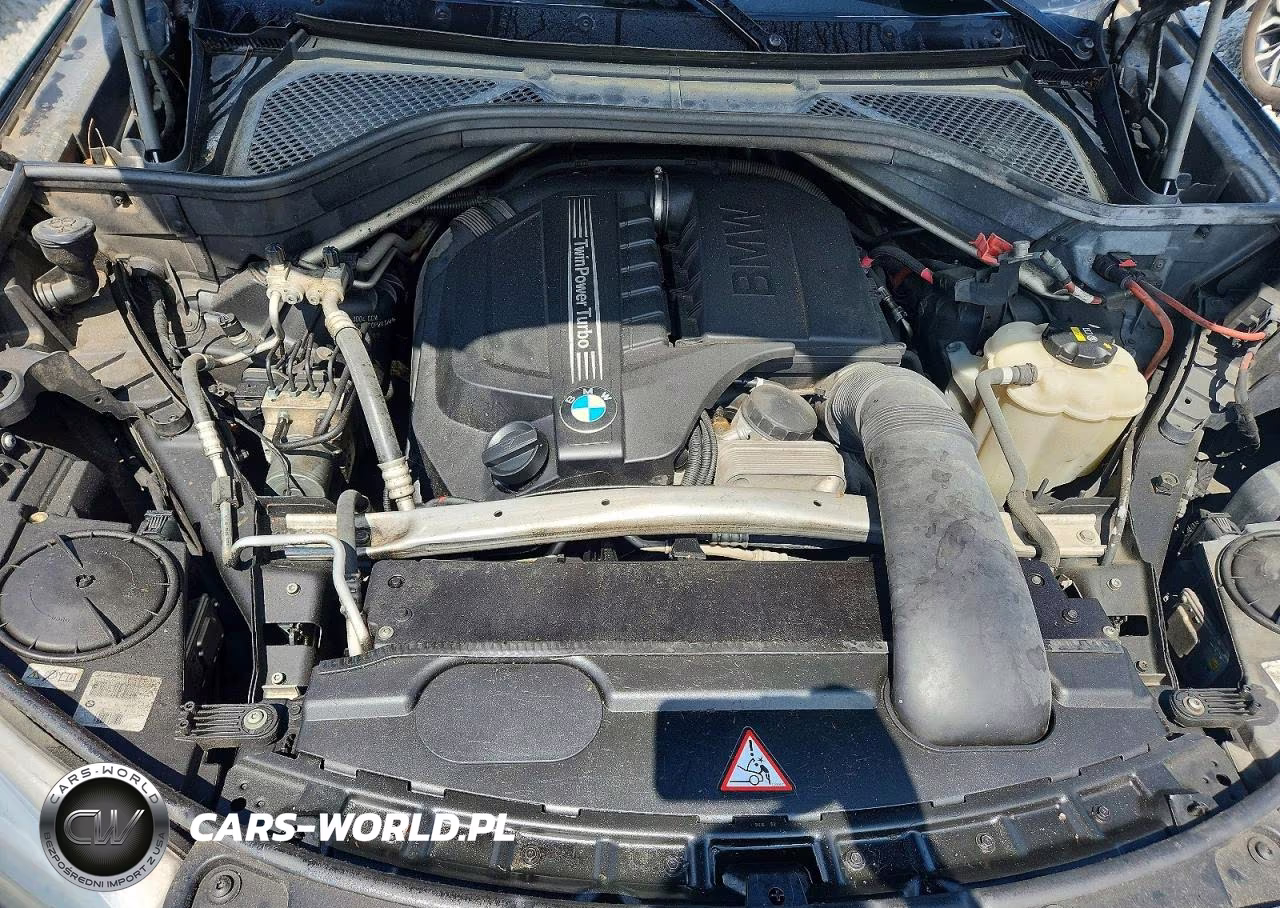 2016 BMW X5 xDrive35I VIN:5UXKR0C54G0P24322 - 12