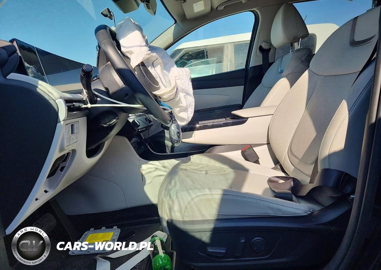 2025 Hyundai Tucson Limited VIN:KM8JEDD10SU280767 - 7