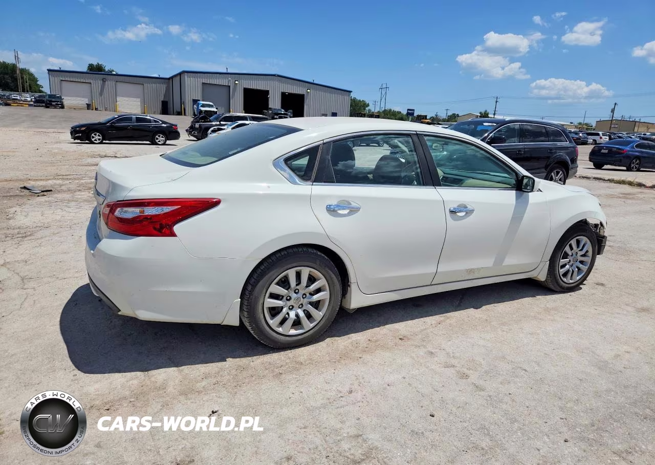2016 Nissan Altima 2.5 S VIN:1N4AL3AP0GN380226 - 3