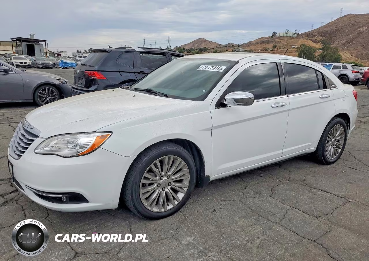 2011 Chrysler 200 Limited