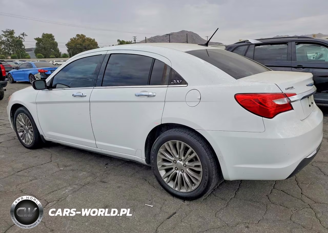 2011 Chrysler 200 Limited VIN:1C3BC2FG7BN618216 - 2