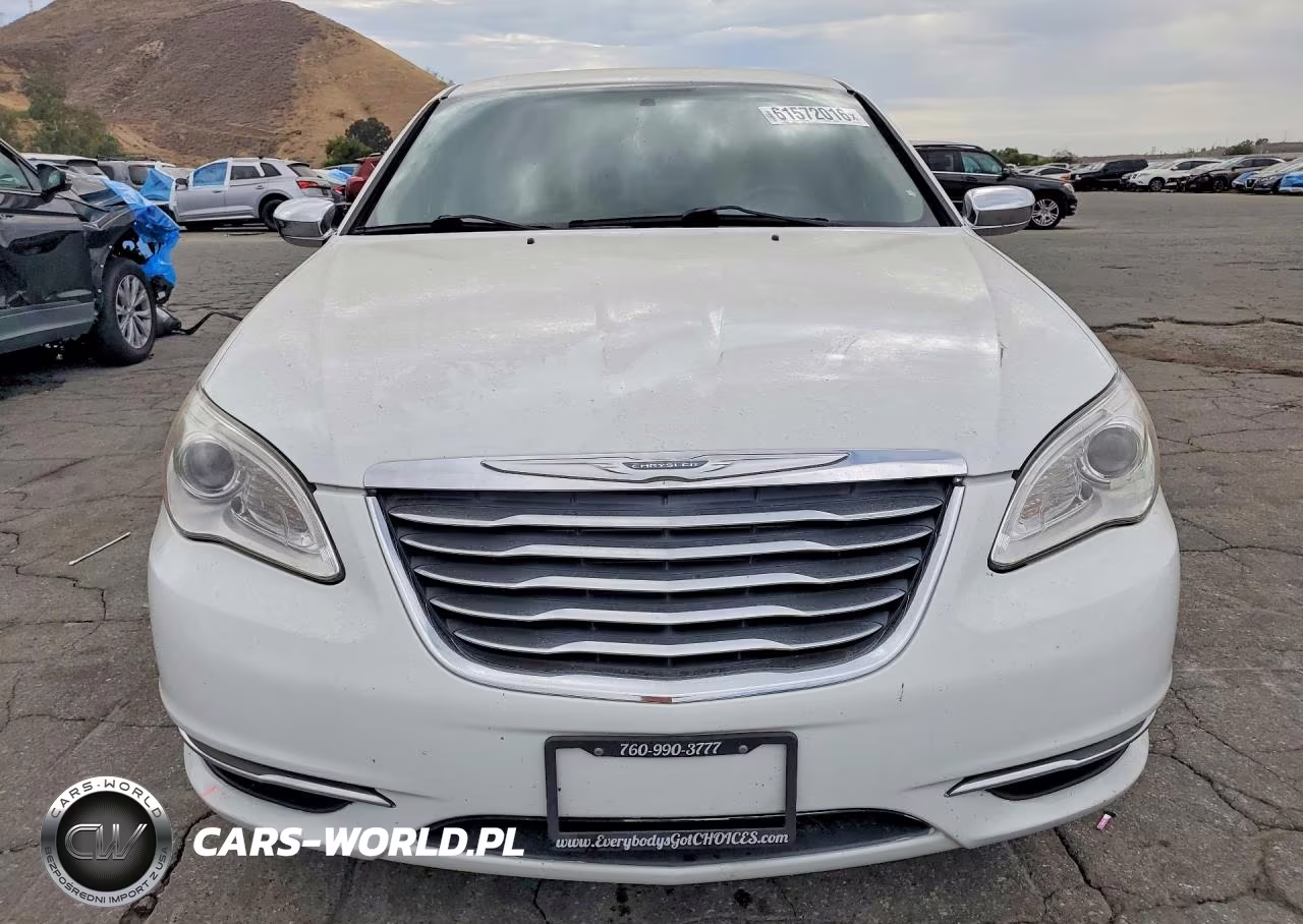2011 Chrysler 200 Limited VIN:1C3BC2FG7BN618216 - 5