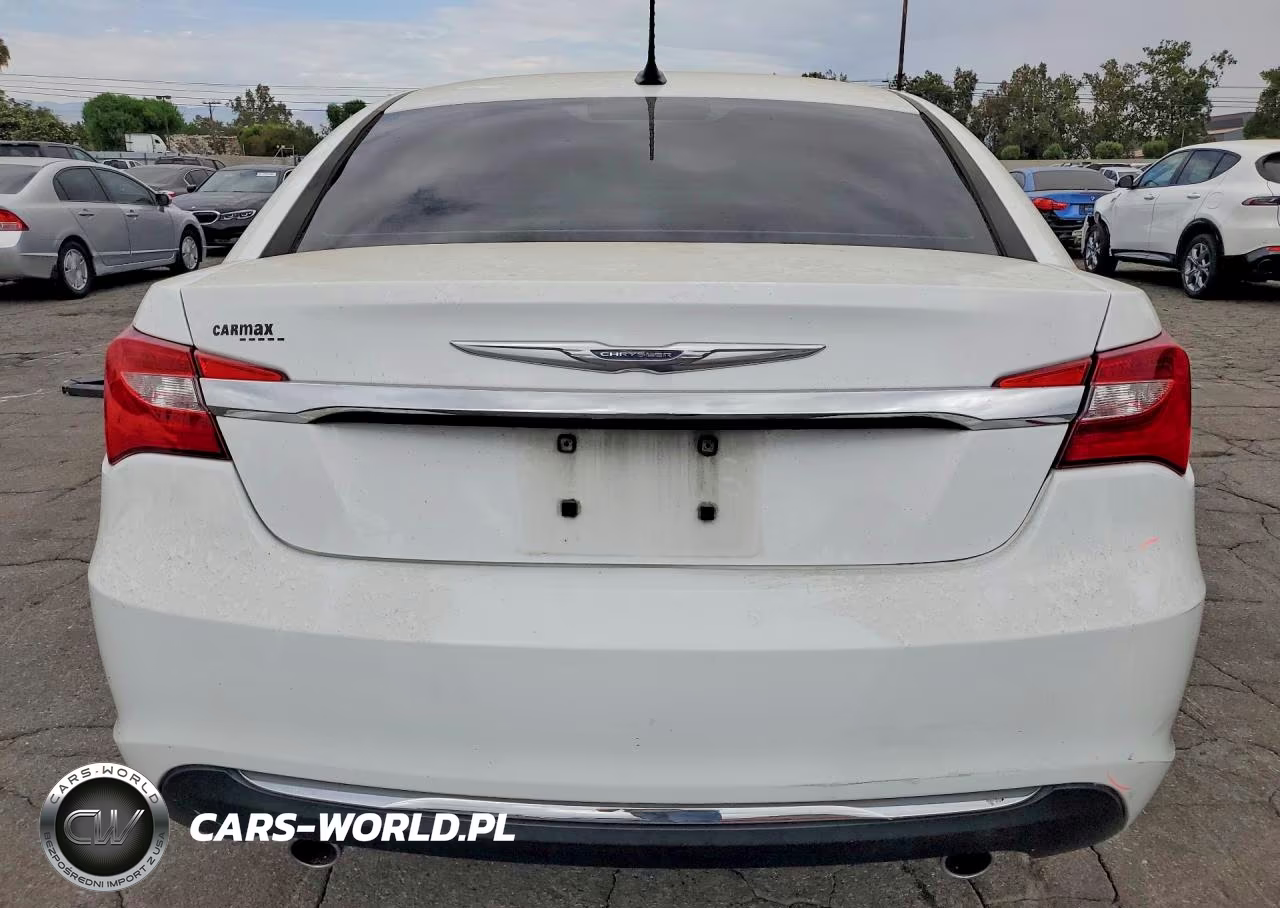 2011 Chrysler 200 Limited VIN:1C3BC2FG7BN618216 - 6