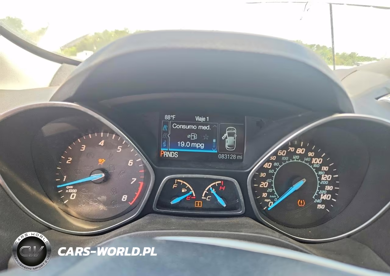 2015 Ford Escape Titanium VIN:1FMCU9J91FUC46605 - 9