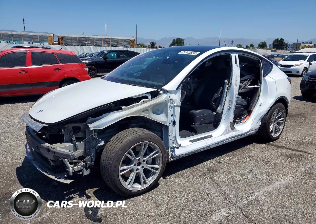 2022 Tesla Model Y – zdjęcie 1 z 14
