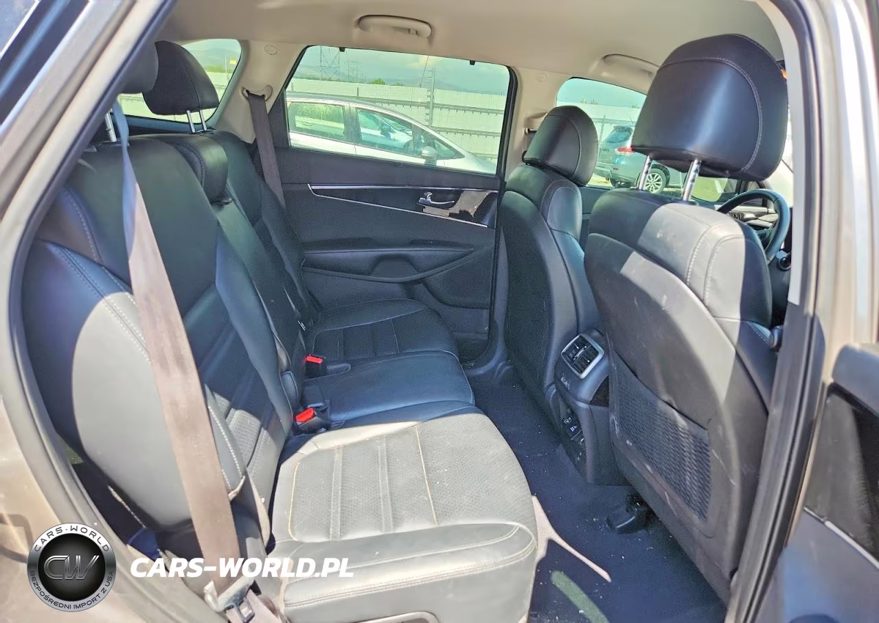 2017 Kia Sorento Ex VIN:5XYPHDA19HG244063 - 11