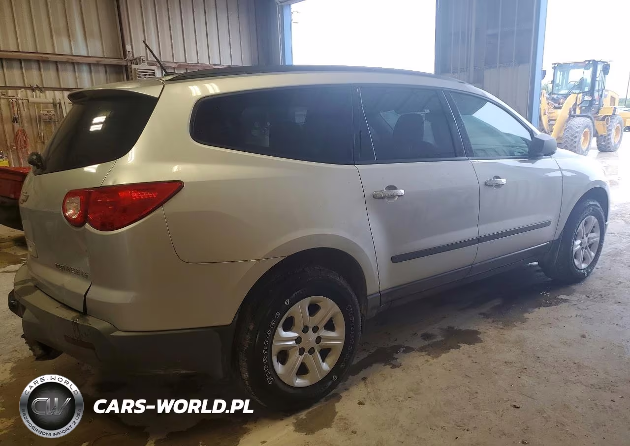 2011 Chevrolet Traverse Ls VIN:1GNKREED4BJ416287 - 3