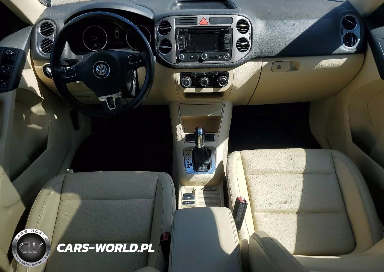 2011 Volkswagen Tiguan S VIN:WVGBV7AX6BW500528 - 8