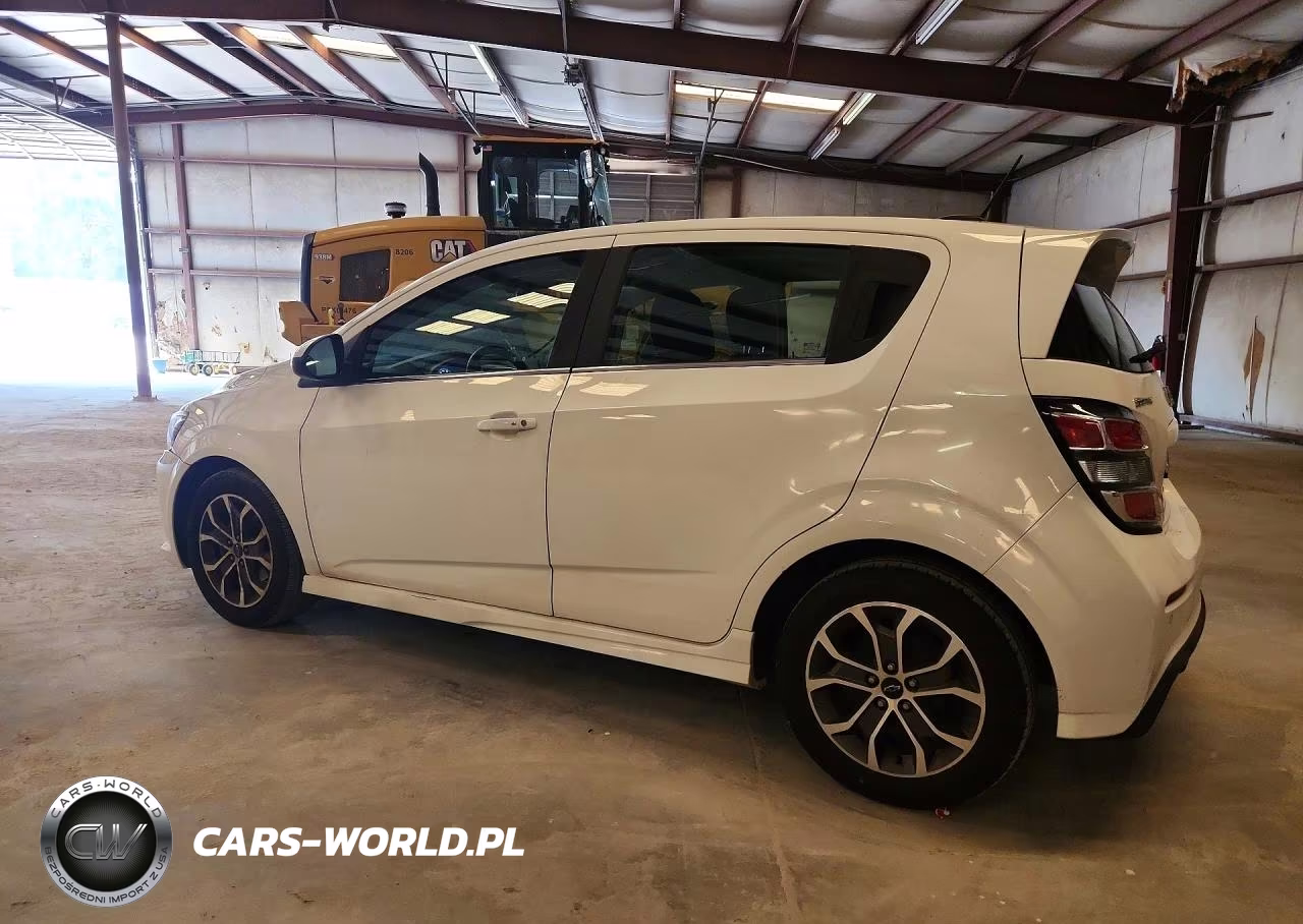 2019 Chevrolet Sonic Lt VIN:1G1JD6SBXK4128101 - 2