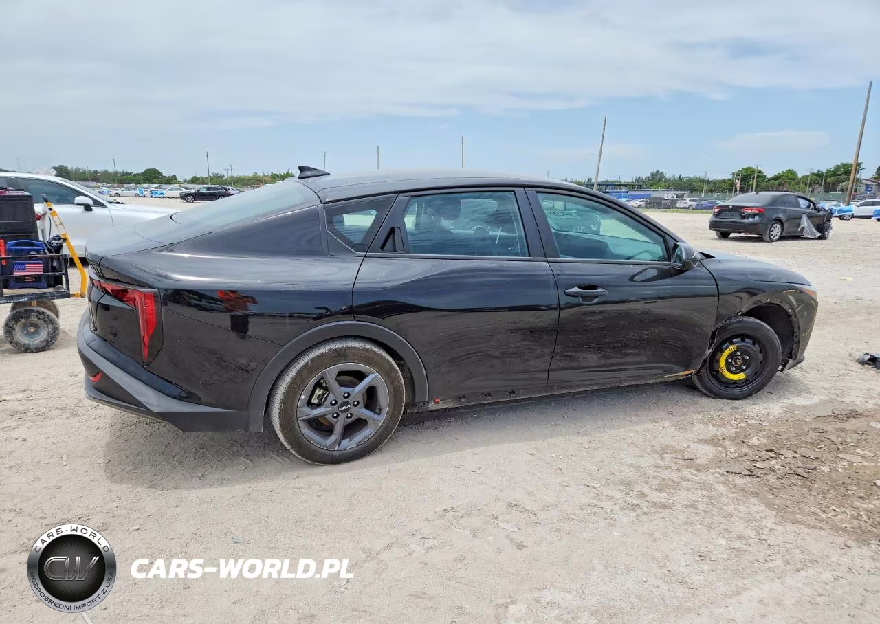 2026 Kia K4 Lxs VIN:3KPFT4DE7TE251849 - 3