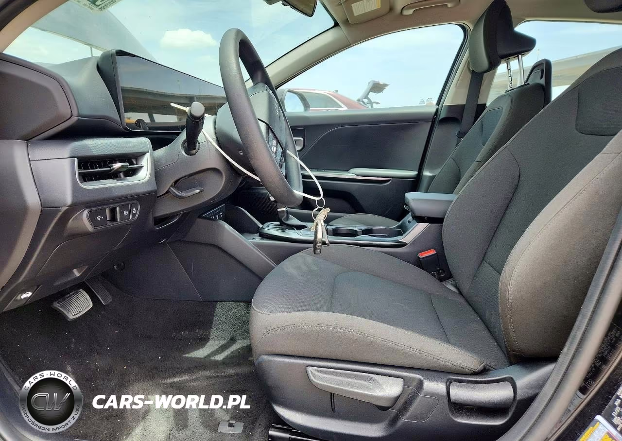 2026 Kia K4 Lxs VIN:3KPFT4DE7TE251849 - 7