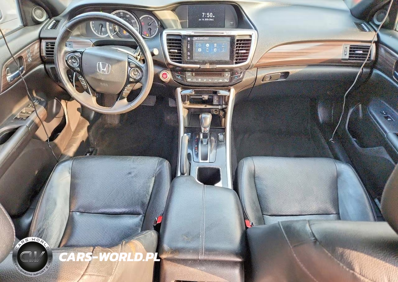 2017 Honda Accord Touring VIN:1HGCR3F93HA026349 - 8