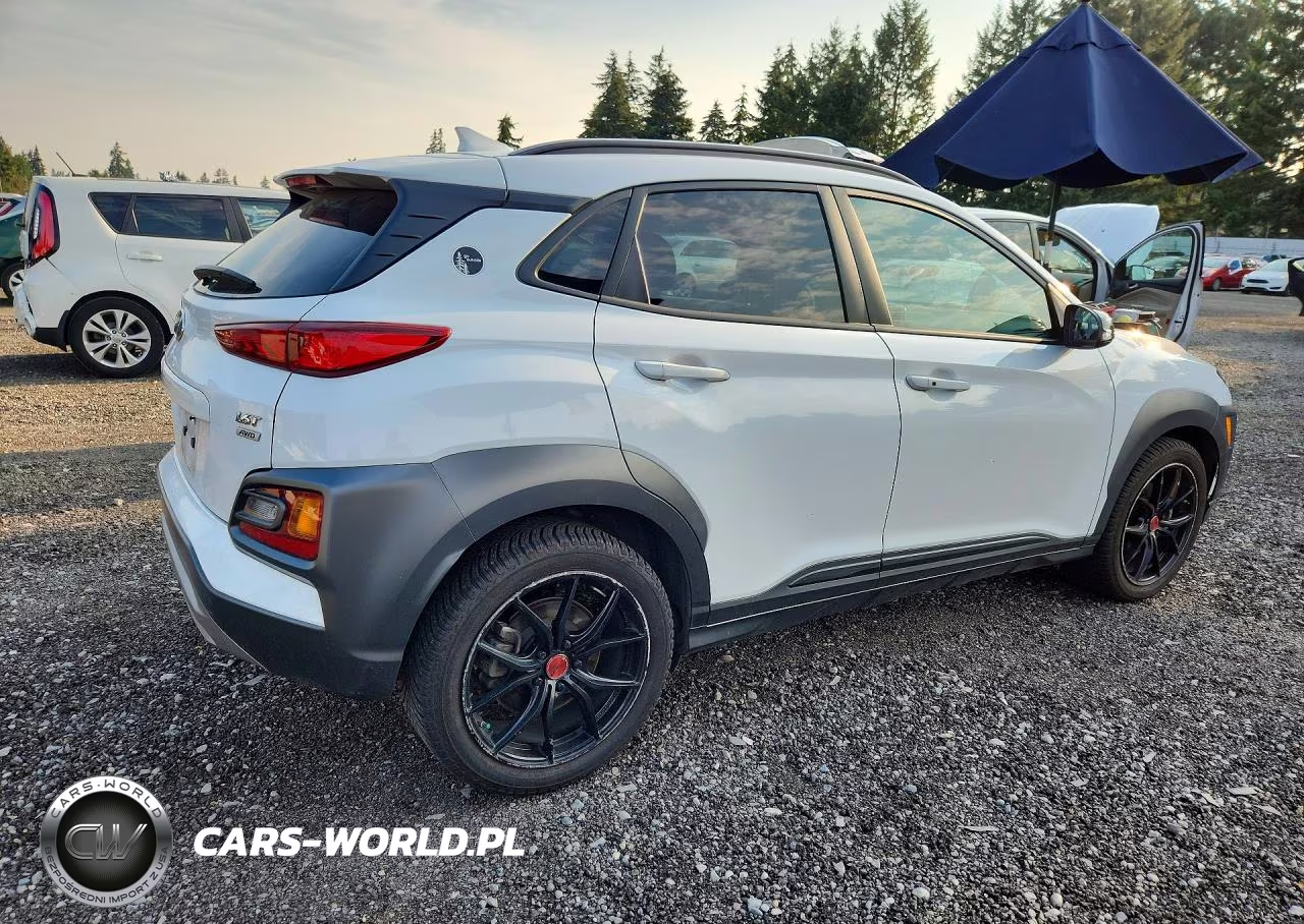 2021 Hyundai Kona Night VIN:KM8K6CA51MU670413 - 3
