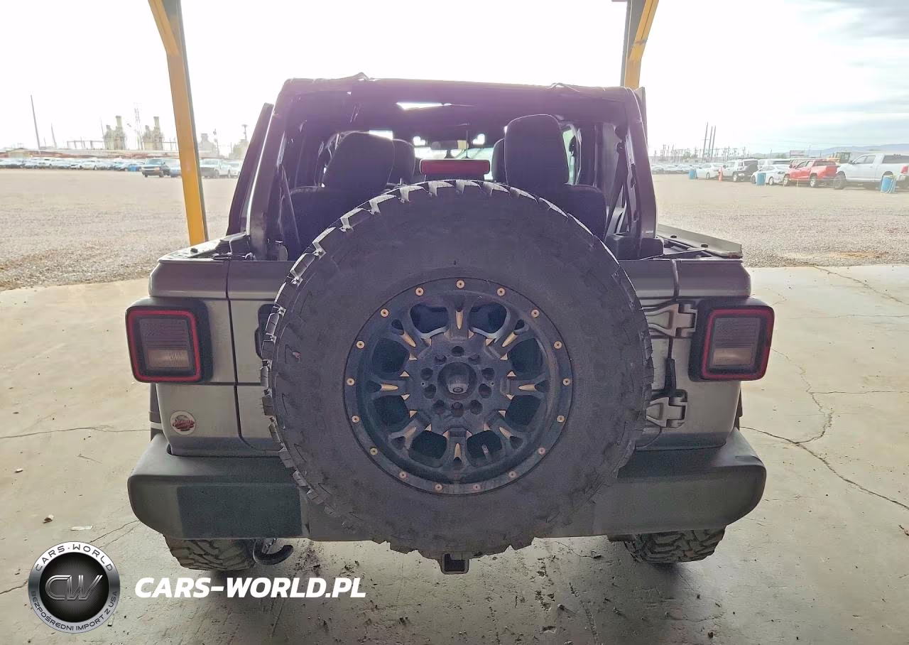 2018 Jeep Wrangler Unlimited Sport VIN:1C4HJXDN6JW142415 - 6
