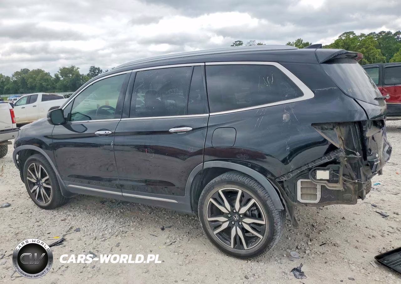 2019 Honda Pilot Touring VIN:5FNYF5H65KB004685 - 2