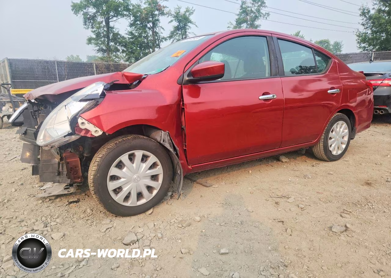 2016 Nissan Versa 1.6 Sv – zdjęcie 1 z 12