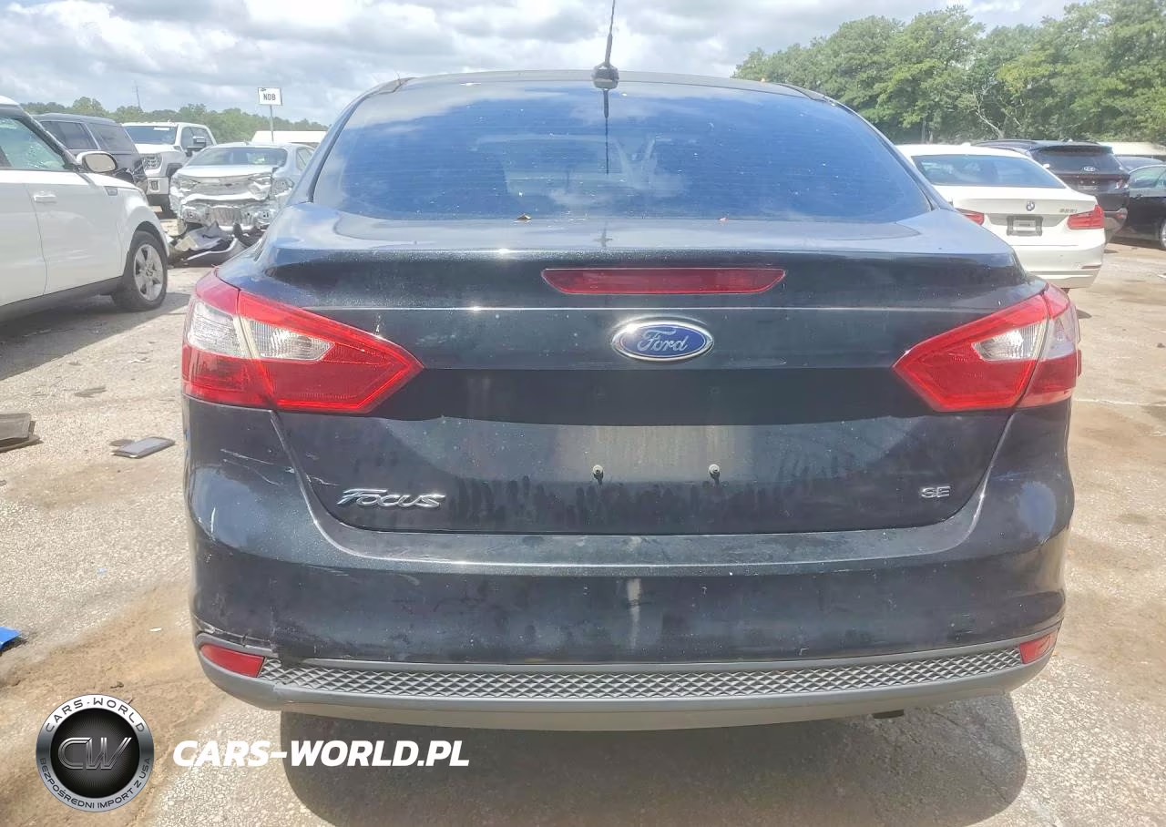 2014 Ford Focus Se VIN:1FADP3F22EL452423 - 6