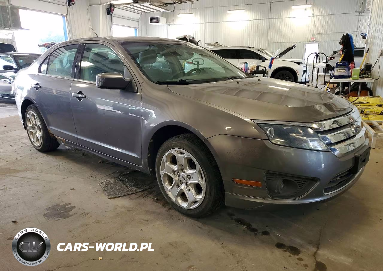 2010 Ford Fusion Se VIN:3FAHP0HA4AR232720 - 4