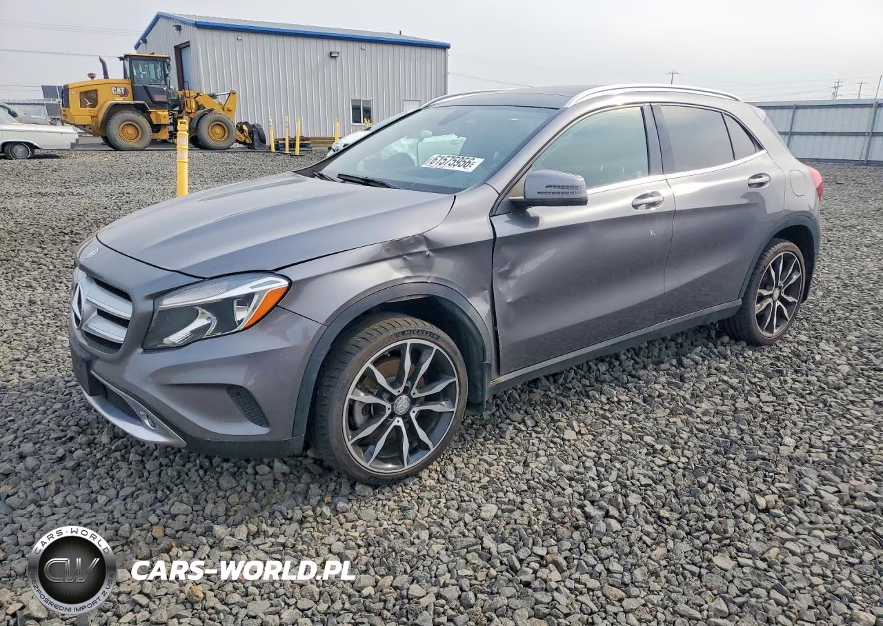 2016 Mercedes-Benz Gla 250 4Matic – zdjęcie 1 z 13