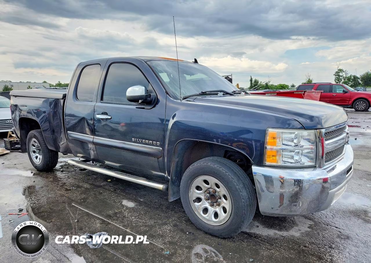 2013 Chevrolet Silverado C1500 Lt VIN:1GCRCSE08DZ173656 - 4