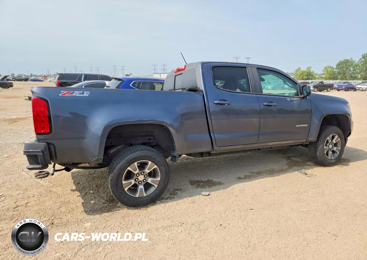 2017 Chevrolet Colorado Z71 VIN:1GCGTDEN4H1331350 - 3