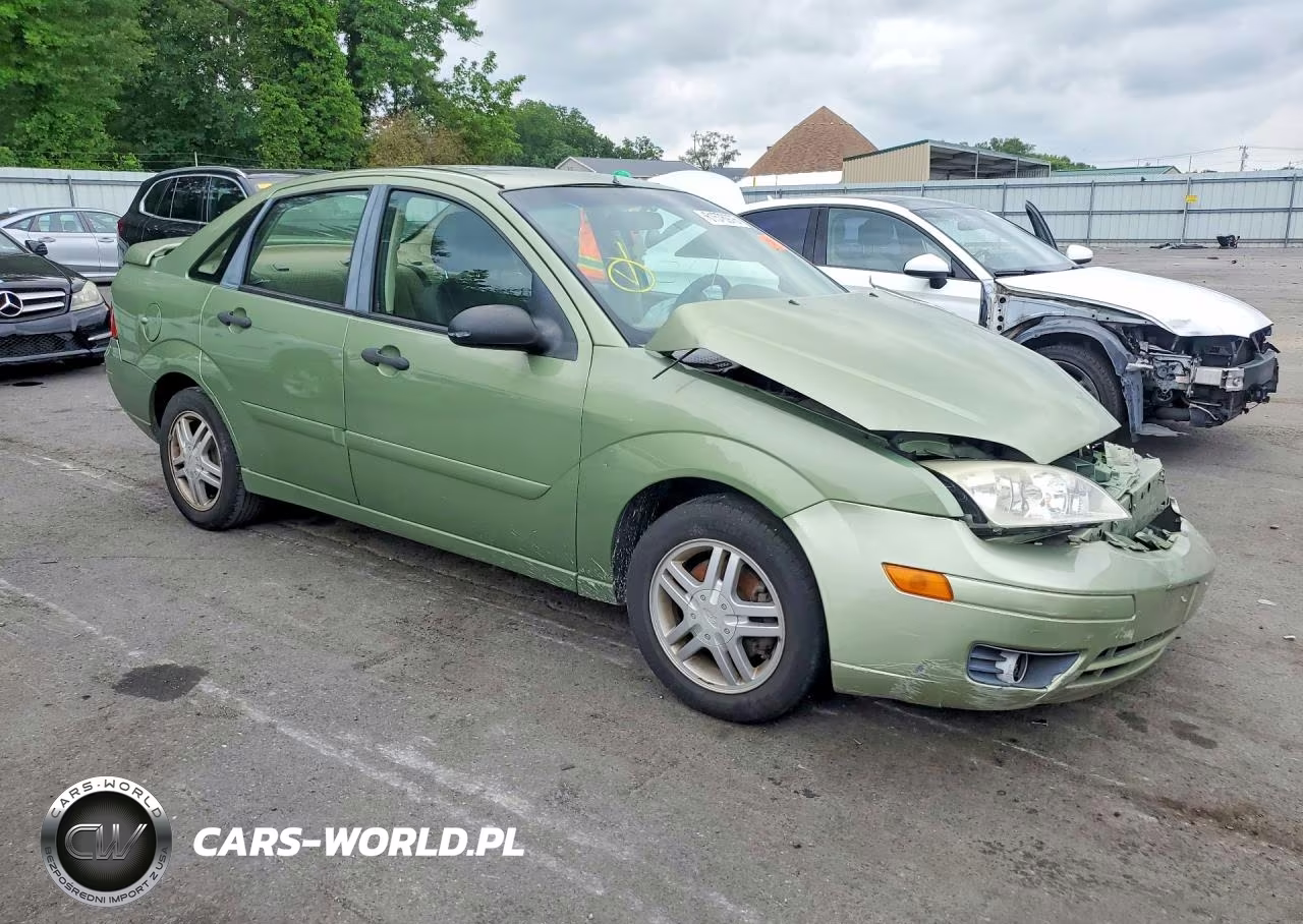 2007 Ford Focus Zx4 VIN:1FAHP34N47W255995 - 4