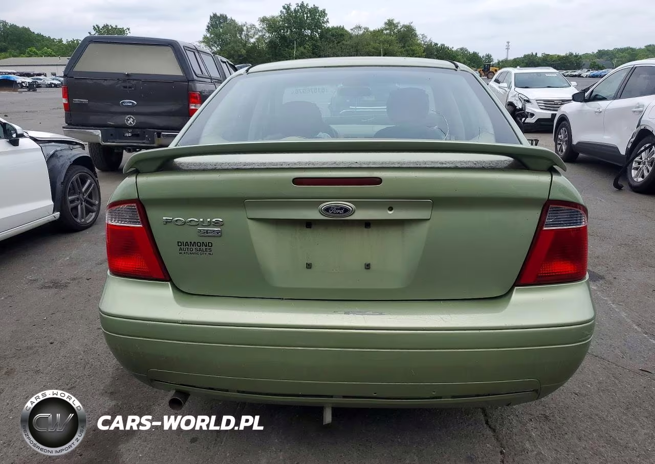 2007 Ford Focus Zx4 VIN:1FAHP34N47W255995 - 6