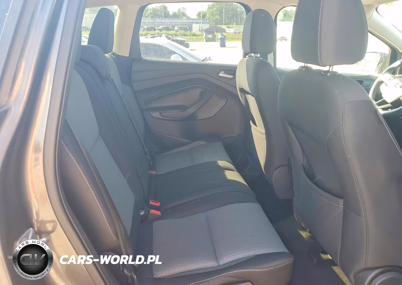 2017 Ford Escape Se VIN:1FMCU0GD4HUE66928 - 10