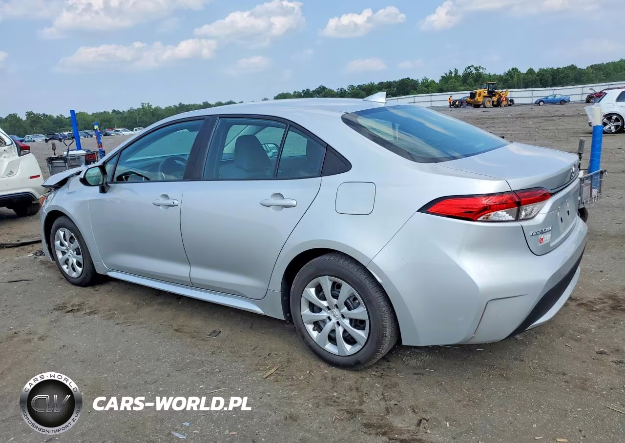 2021 Toyota Corolla Le VIN:5YFEPMAE2MP193640 - 2